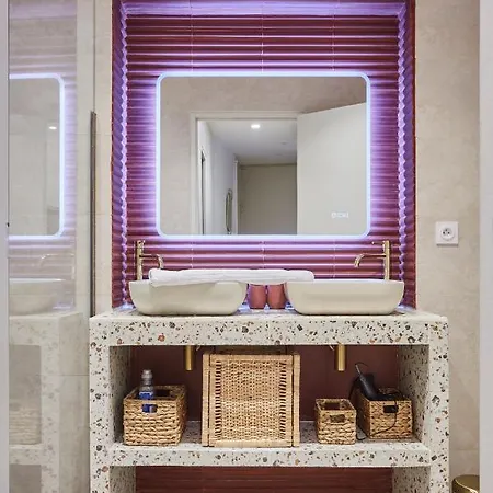 Apartment Notre Dame De By Studio Prestige