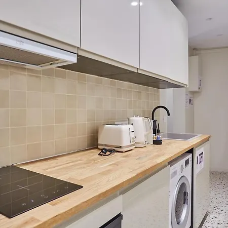 Notre Dame De By Studio Prestige *