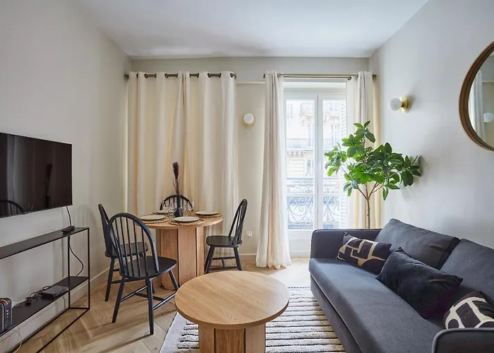 Notre Dame De By Studio Prestige 아파트 *