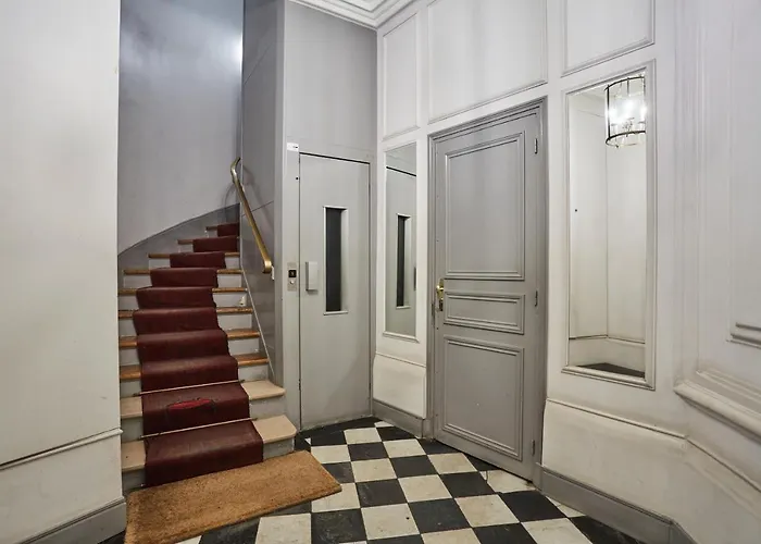 Notre Dame De By Studio Prestige 아파트