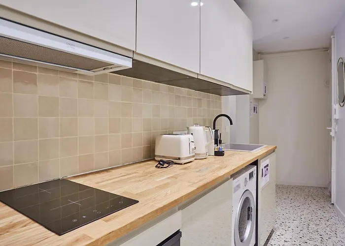 Notre Dame De By Studio Prestige *